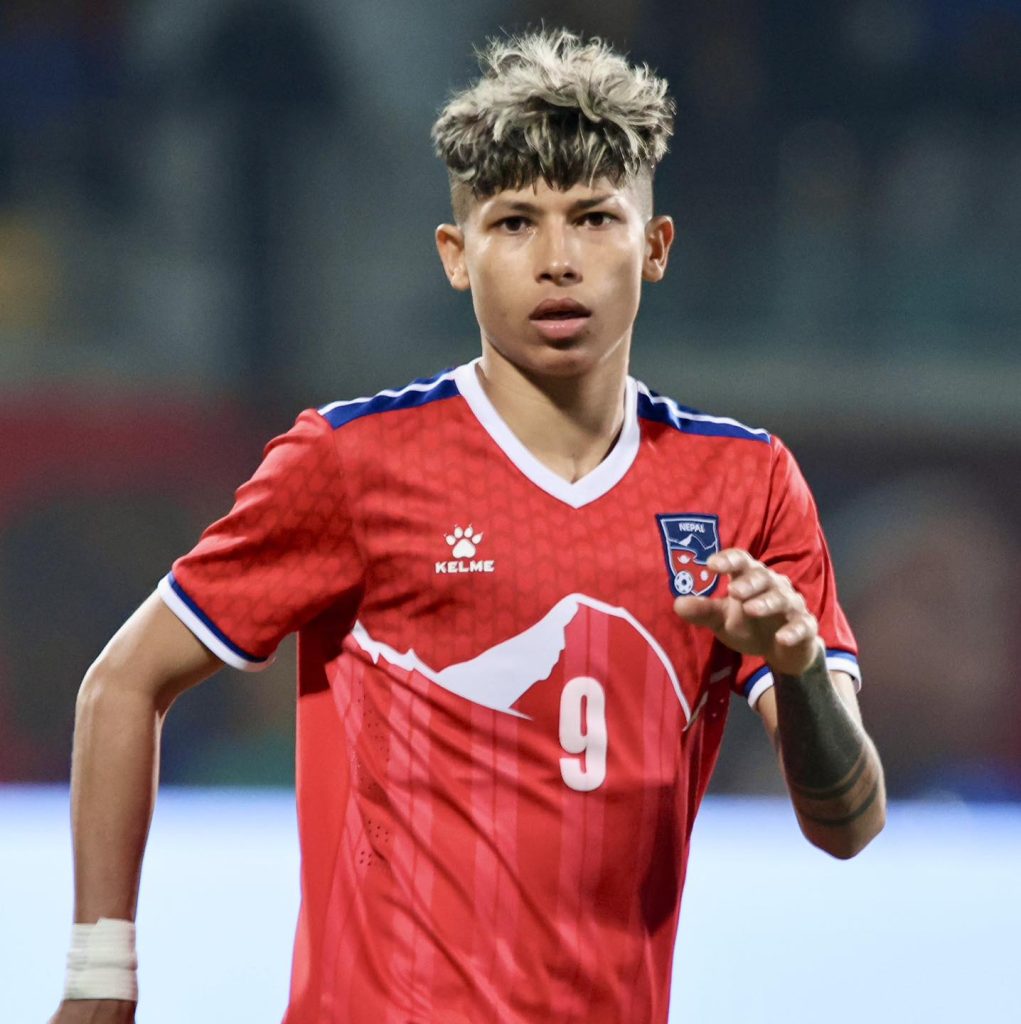 गम्भीर चोटपछि फुटबलर सबिता भण्डारीको भावुक अपिल, सहयोगको आवश्यकता गम्भीर चोटपछि फुटबलर सबिता भण्डारीको भावुक अपिल, सहयोगको आवश्यकता